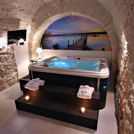Albergo Diffuso Dimora Rossi B&B Turi Εξωτερικό φωτογραφία