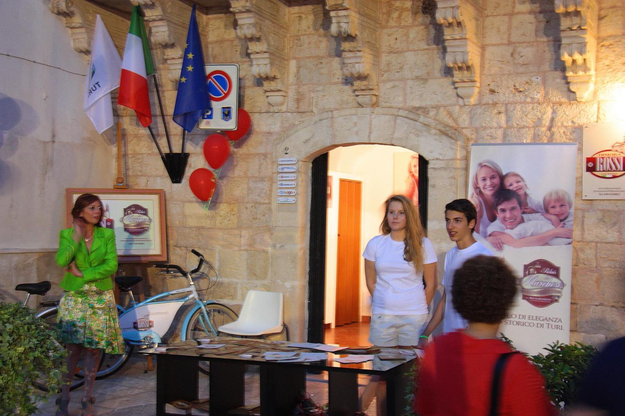Albergo Diffuso Dimora Rossi B&B Turi Εξωτερικό φωτογραφία